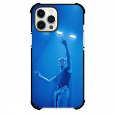 Quevedo Phone Case For iPhone Samsung Galaxy Pixel OnePlus Vivo Xiaomi Asus Sony Motorola Nokia - Quevedo Pointing Pose Blue Background
