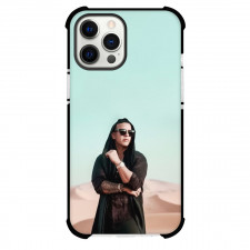 Daddy Yankee Phone Case For iPhone Samsung Galaxy Pixel OnePlus Vivo Xiaomi Asus Sony Motorola Nokia - Daddy Yankee Standing On Desert Background