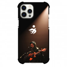 Mon Rovia Phone Case For iPhone Samsung Galaxy Pixel OnePlus Vivo Xiaomi Asus Sony Motorola Nokia - Mon Rovia Performces On Stage Under Dimming Light