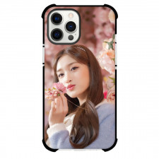 IVE Leeseo Case For iPhone Samsung Galaxy Pixel OnePlus Vivo Xiaomi Asus Sony Motorola Nokia - Leeseo Portrait Holding Pink Flower