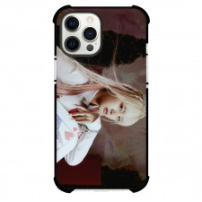 IVE Liz Case For iPhone Samsung Galaxy Pixel OnePlus Vivo Xiaomi Asus Sony Motorola Nokia - Liz Holding Big Queen Card